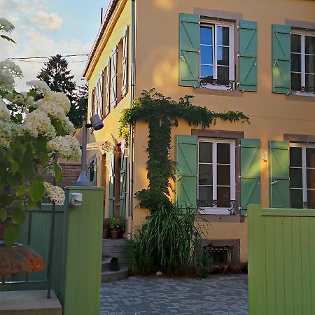 La Chouette Maison - Chambres D'Hotes Et Gite En Ville ルミルモン エクステリア 写真