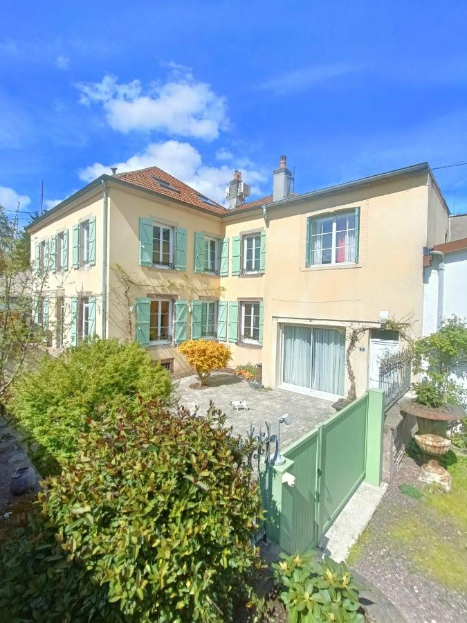 La Chouette Maison - Chambres D'Hotes Et Gite En Ville ルミルモン エクステリア 写真